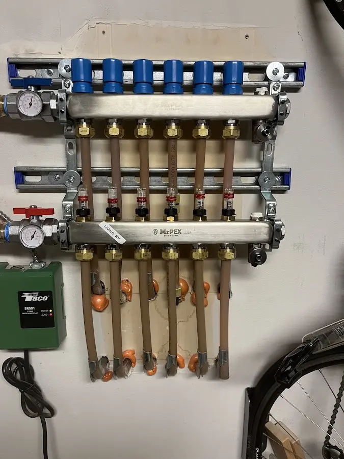 Plumber performing Gas Leak Detection at a residential property in Owensboro